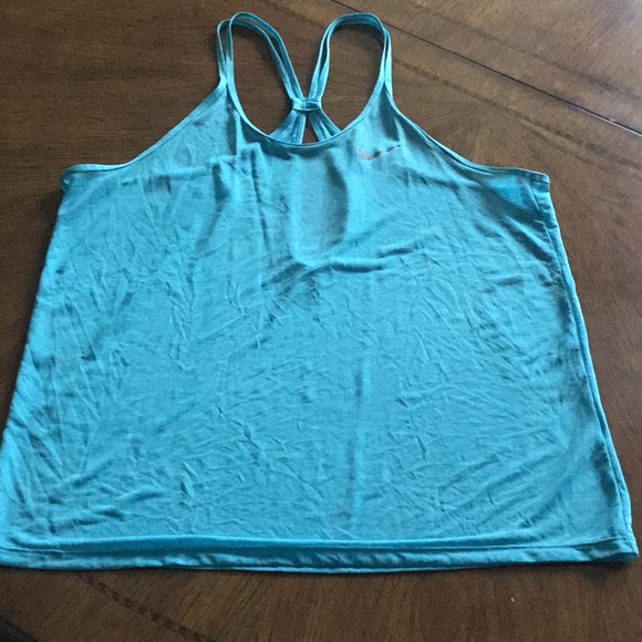 🔥 4/$20 Nike Dri-Fit Racerback top Medium - Picture 3 of 6
